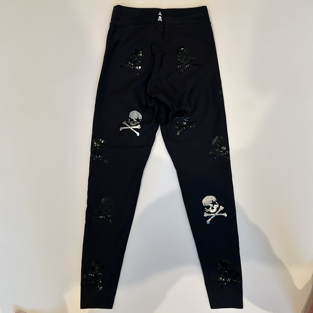 Ultracor black legging with silver and black skulls - Picture 4 of 4